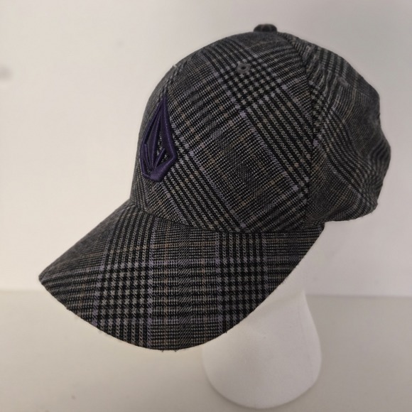 Volcom Hat Flexfit Tech Gray Purple Logo Adult Size S/M Cap Embroidered Skate - Picture 1 of 8